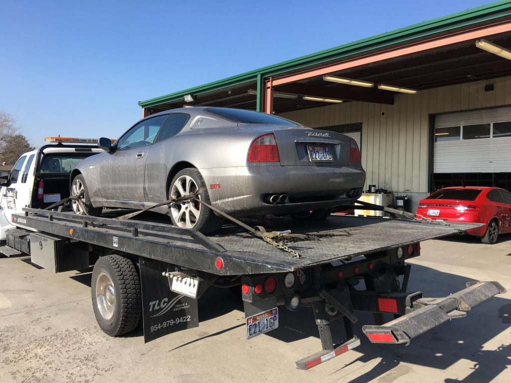 Long-Distance Towing Services in Livonia